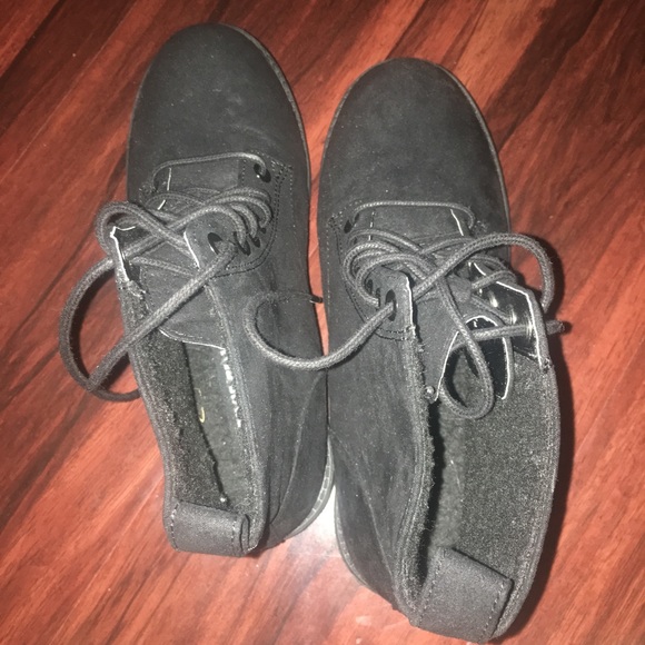 Black soft combat boots from H&M - Picture 2 of 4